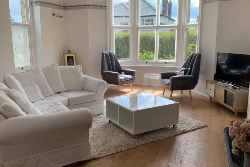 Willa Spacious With Spectacular Views And Private Garden Buxton  Zewnętrze zdjęcie